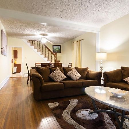 Lovely House In Bangor Paヴィラ エクステリア 写真