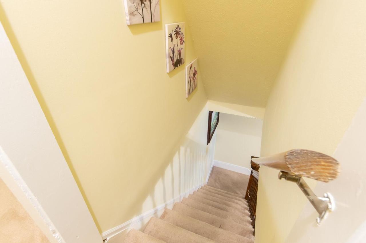 Lovely House In Bangor Paヴィラ エクステリア 写真